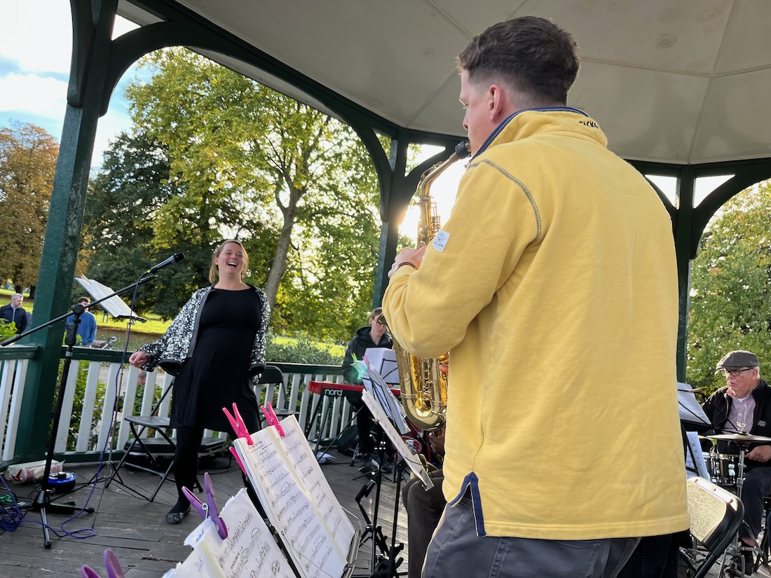 King Groovy plan on Ruskin Park Bandstand